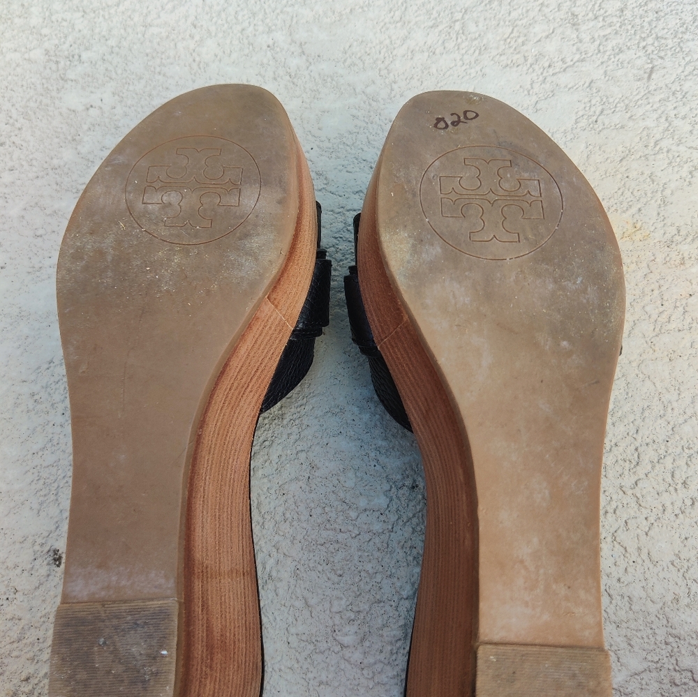 Tory Burch leather slide - Picture 7 of 16